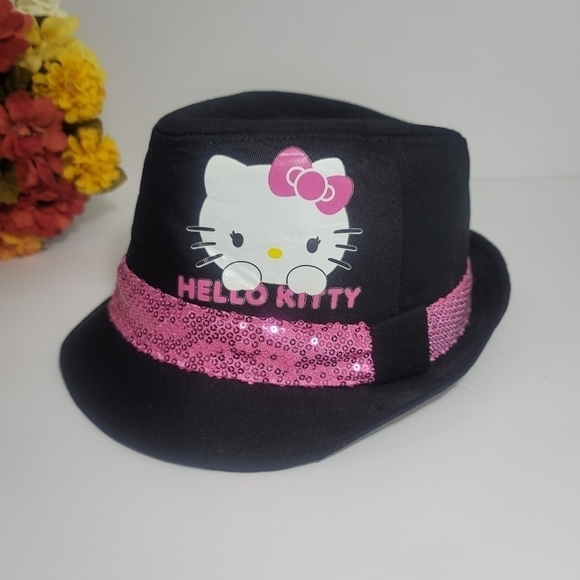 HELLO KITTY HAT ONE SIZE - Picture 1 of 6